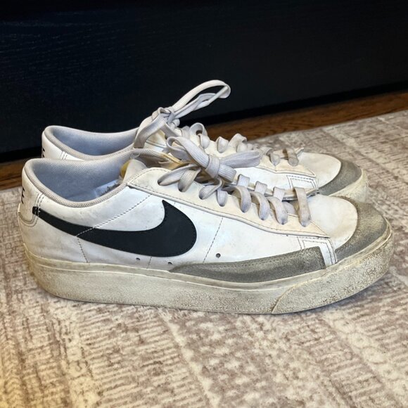 Nike Blazer Platform Low White Black Size 10 Women - Picture 4 of 8